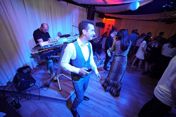 Bend za svadbe i proslave Beograd - Republika bend