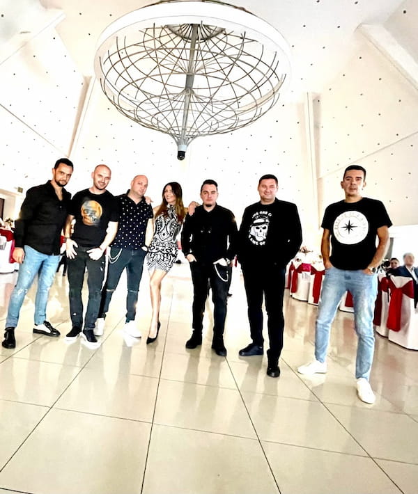 Bend za svadbe i proslave Beograd - Republika bend